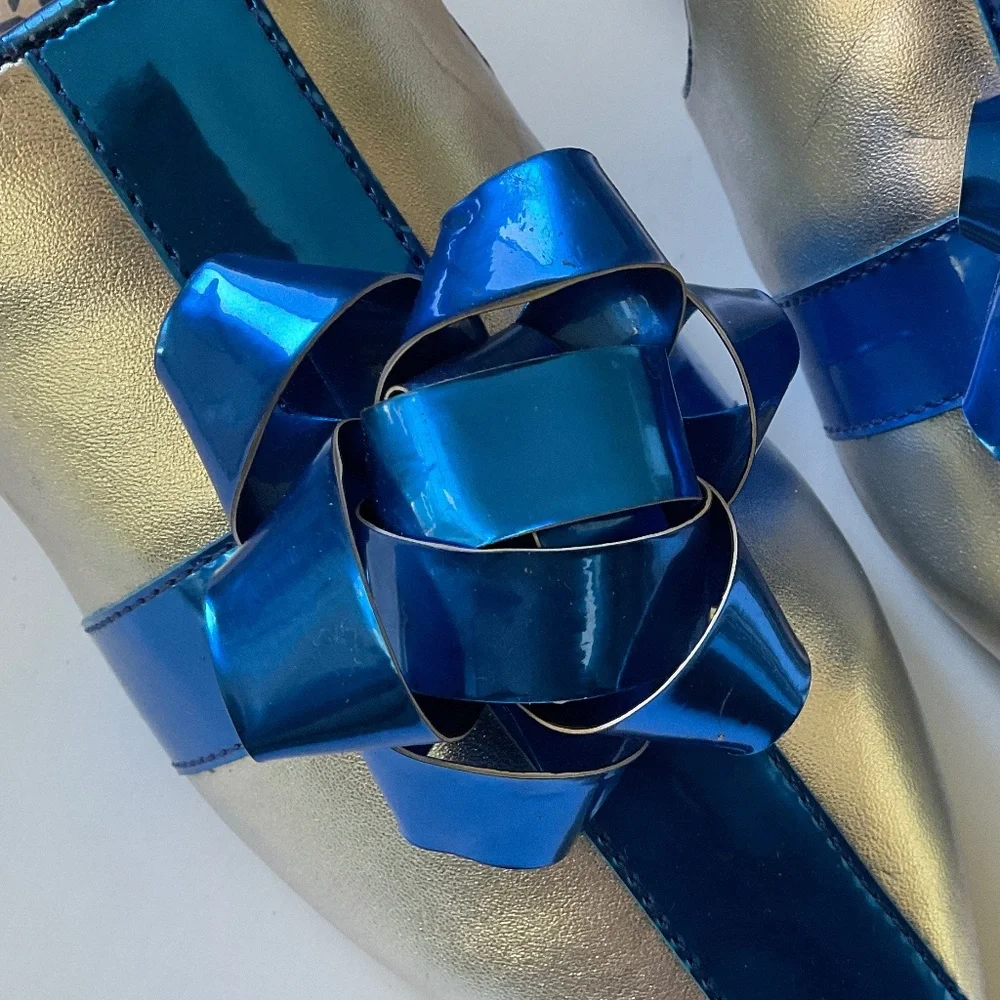 KATY PERRY The Stephanie Mule Metallic Silver Blue Bow Size 6 NWOT - Picture 3 of 9